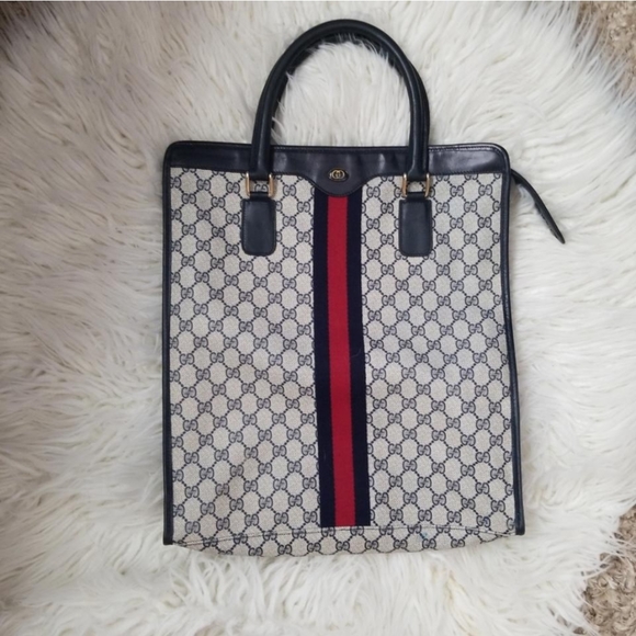 Authentic Vintage Gucci Shopper Tote - Picture 2 of 10